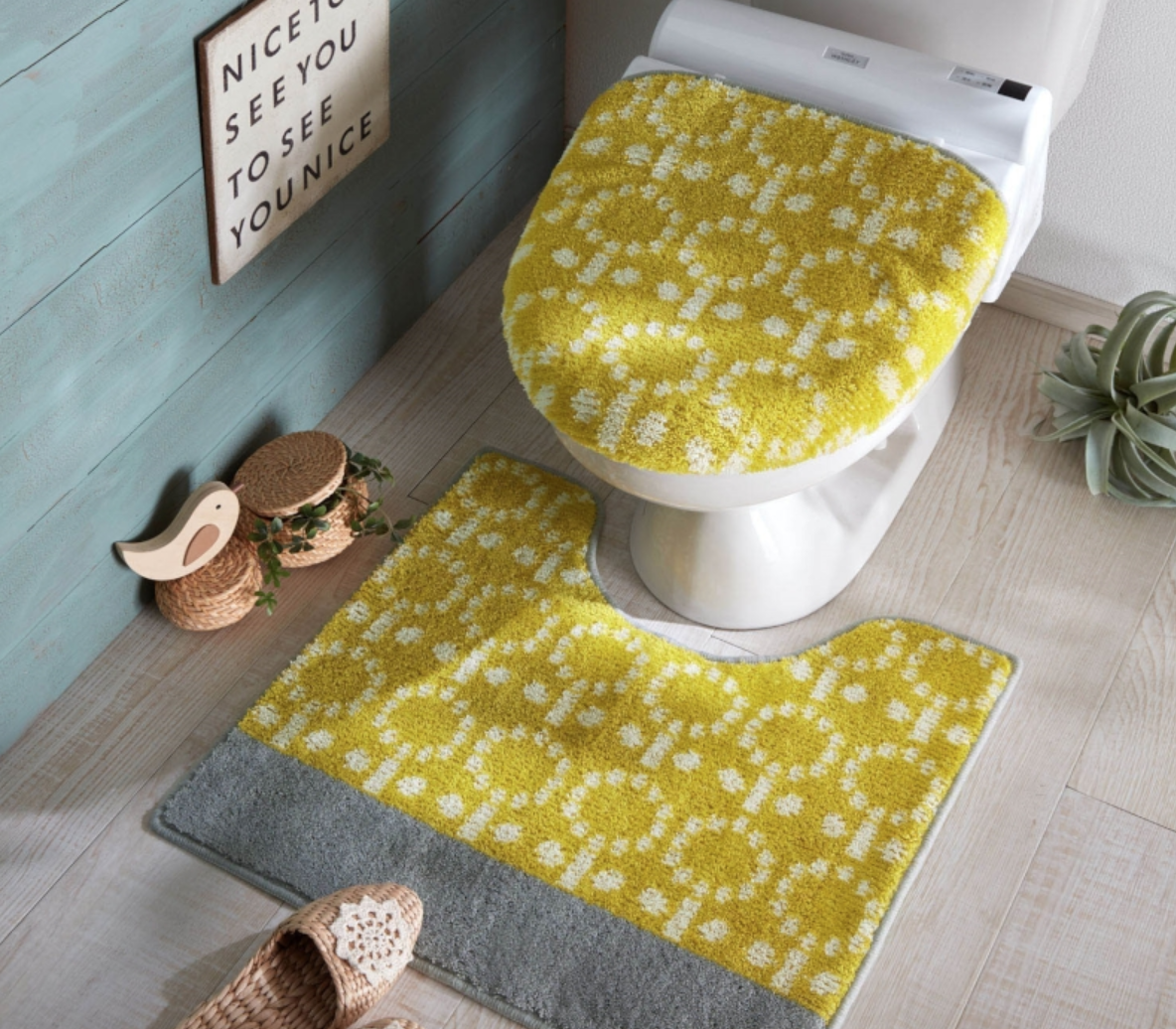 ベルメゾン 北欧調デザインの清潔仕様のトイレマット