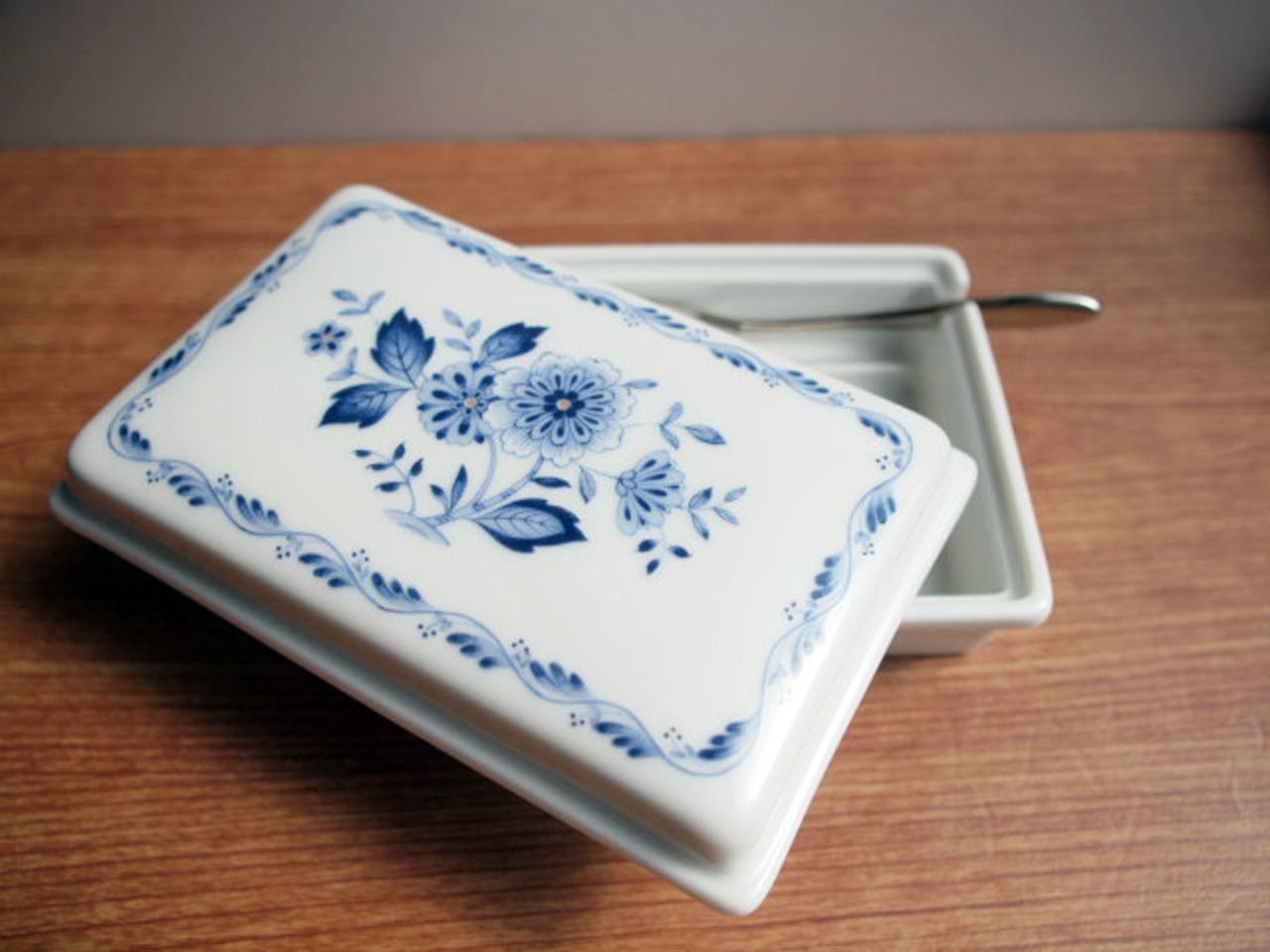 陶器 バターケース オニオン