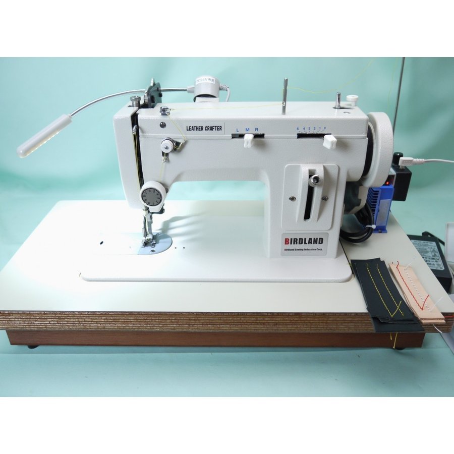 厚革、厚手帆布対応 上下送りポータブル工業用ミシン レザークラフターLC-PZP