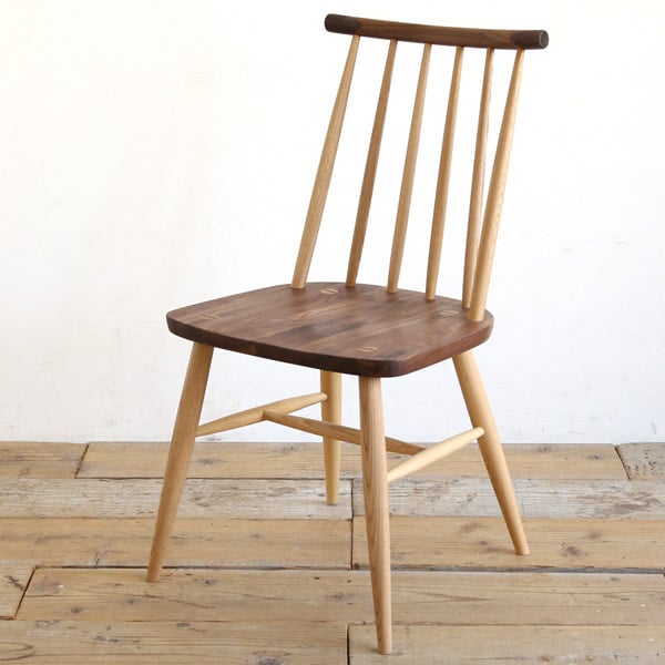 キックKIQ ダイニングチェア