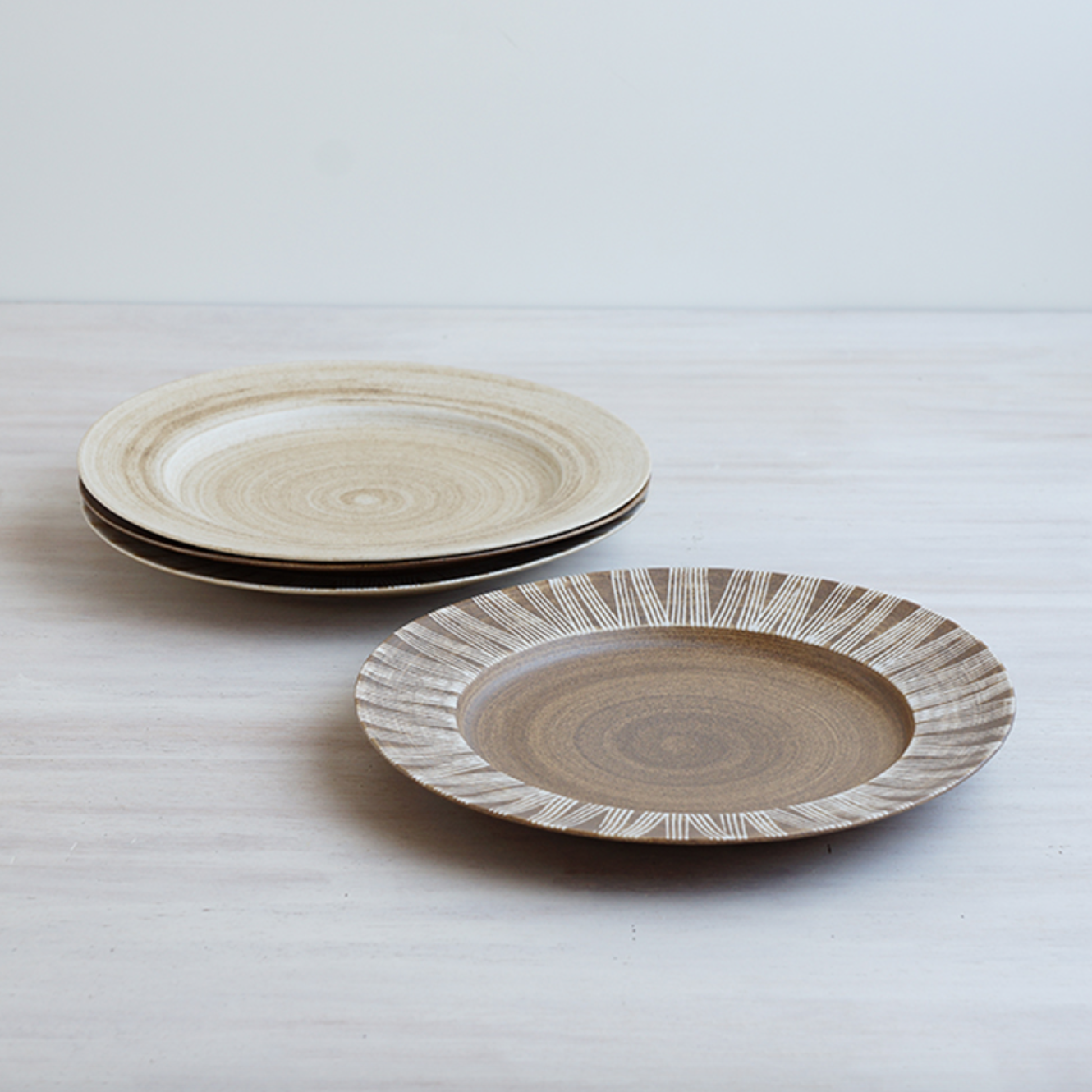 Shabby chic style 波佐見焼 プレート 丸皿