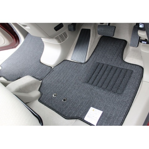 車用フロアマット・カーマット