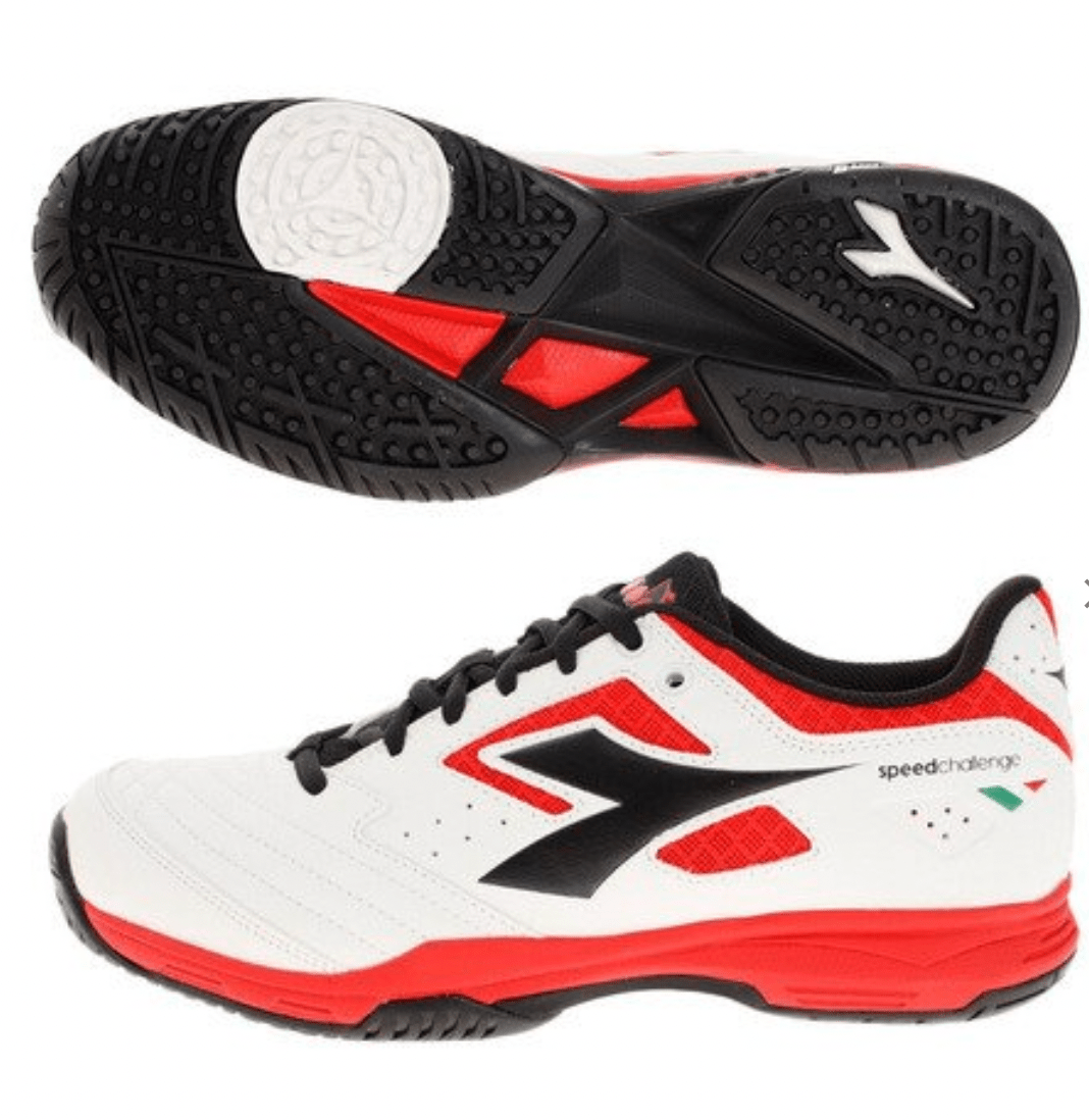 テニスシューズ