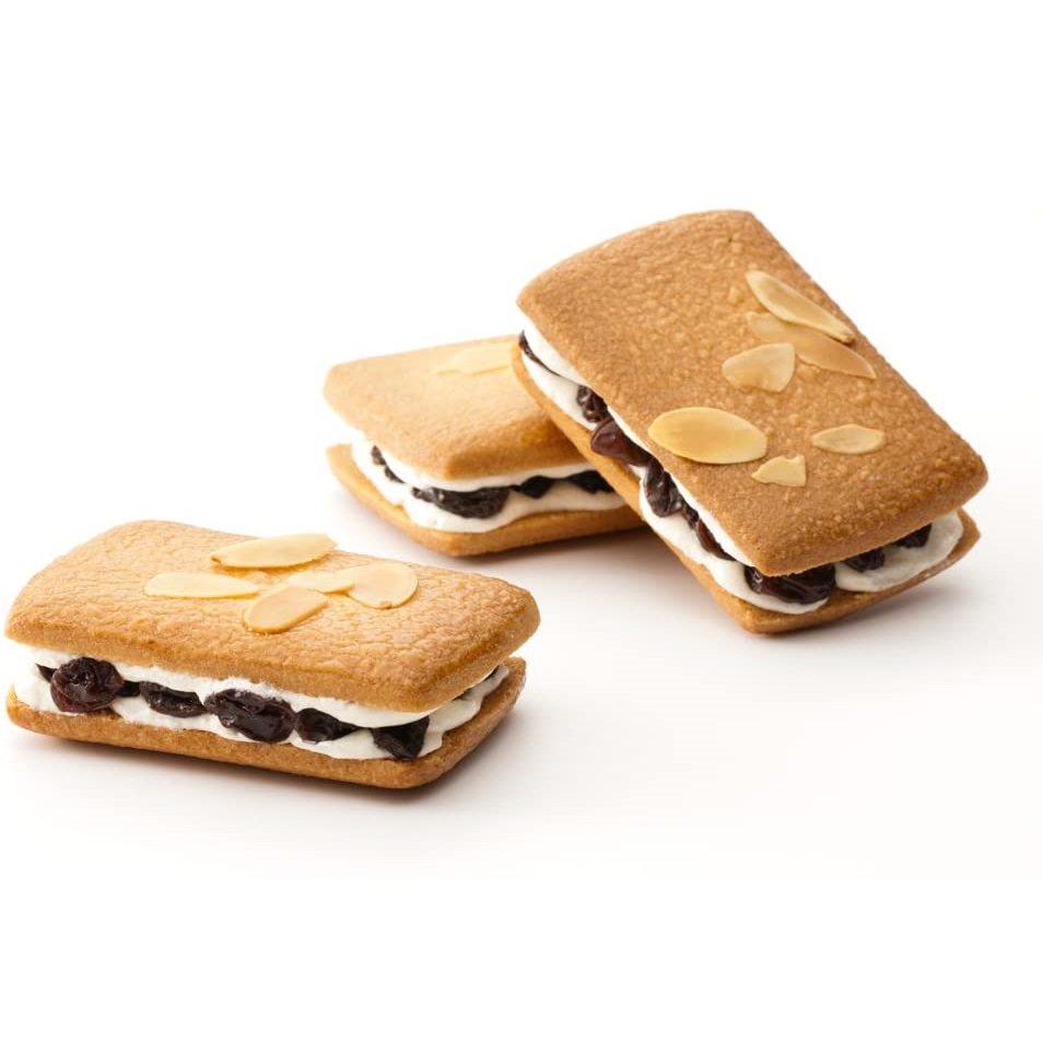 鎌倉小川軒 レーズンウィッチ